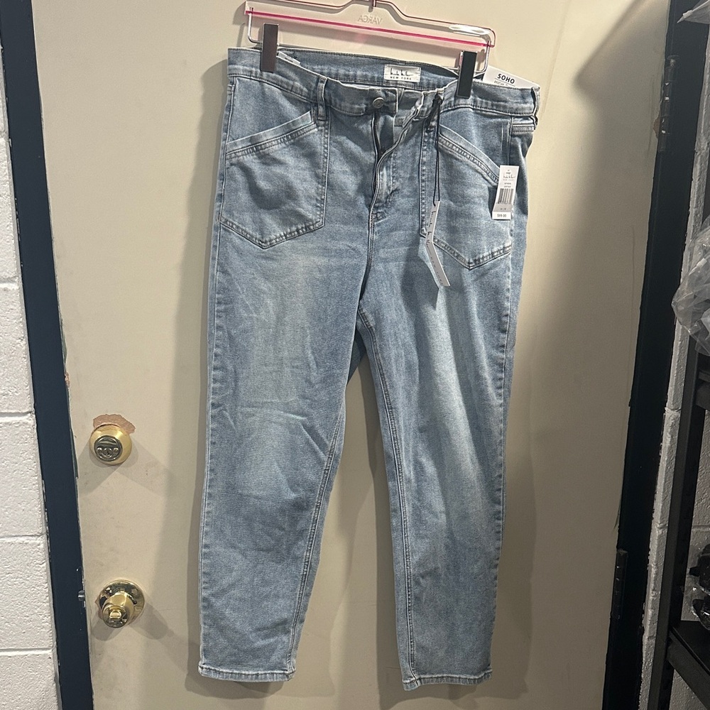 Nicole Miller New York Women’s Light Blue Jeans Size 14